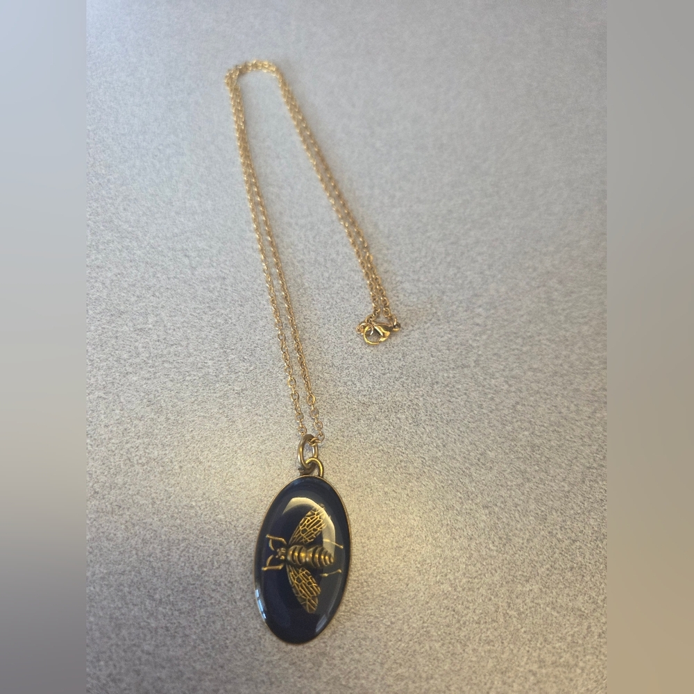 Upcycled Gucci Bee Charm With A Chain Necklace NEW Beautiful ~ Gucci Engraved